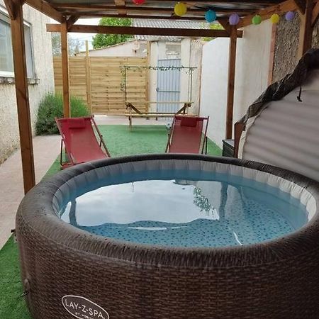 Appartement Velleron-4 Personnes Luaran gambar
