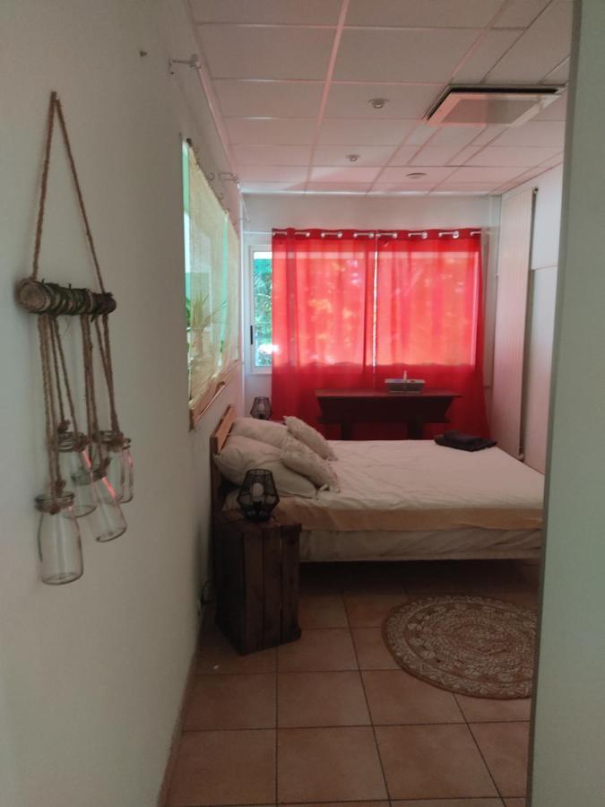 Appartement Velleron-4 Personnes Luaran gambar