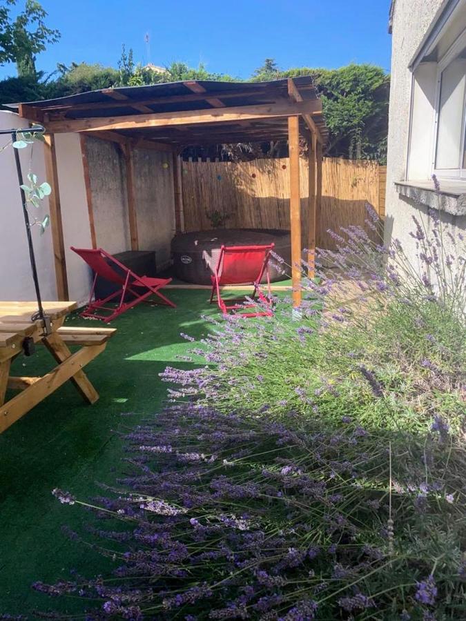 Appartement Velleron-4 Personnes Luaran gambar
